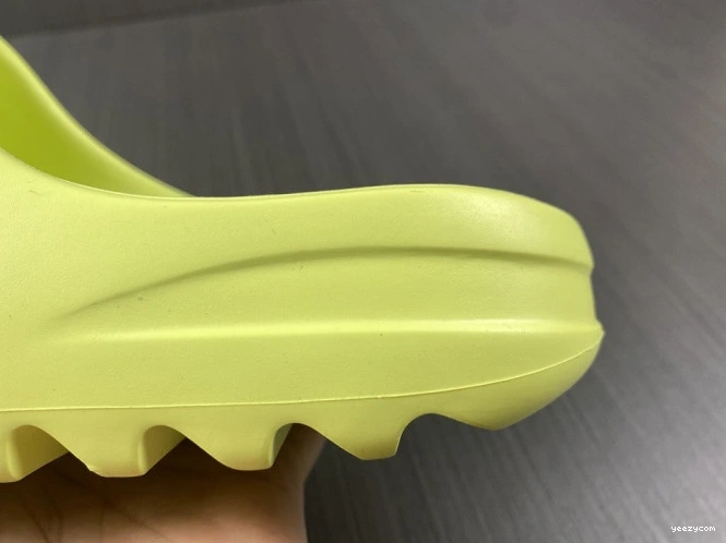 GX6138 Yeezy Adidas Slide Green 0730